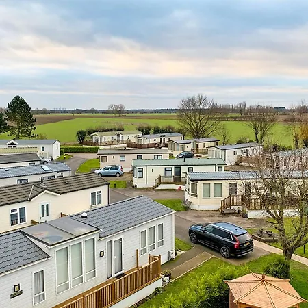 Country Park * Cawood