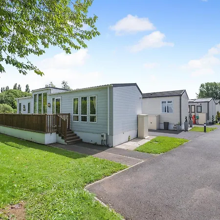 Country Park * Cawood